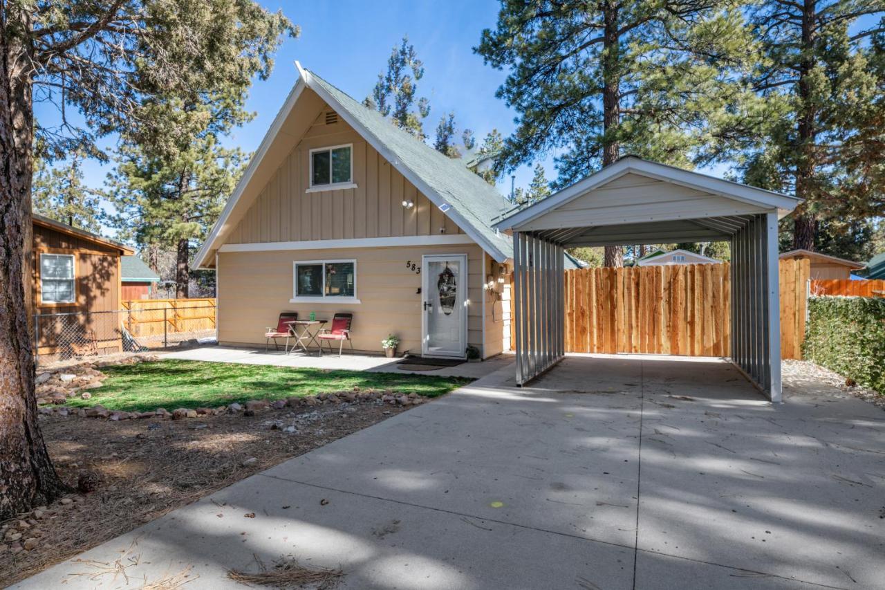 Maple Lane Lodge - Adorable Chalet On A Fully Fenced Lot With A Hot Tub And More! Sugarloaf Exterior foto